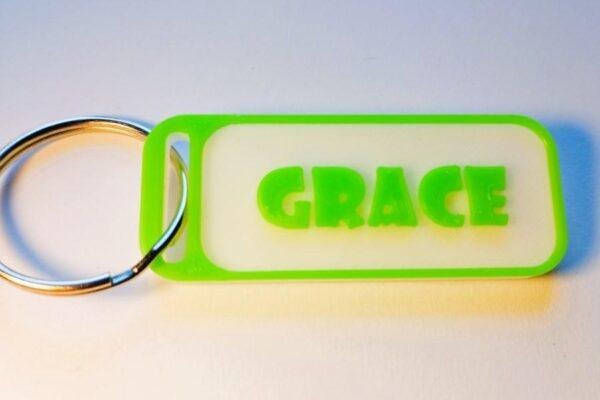 Jura Personalised keyring green and party pack